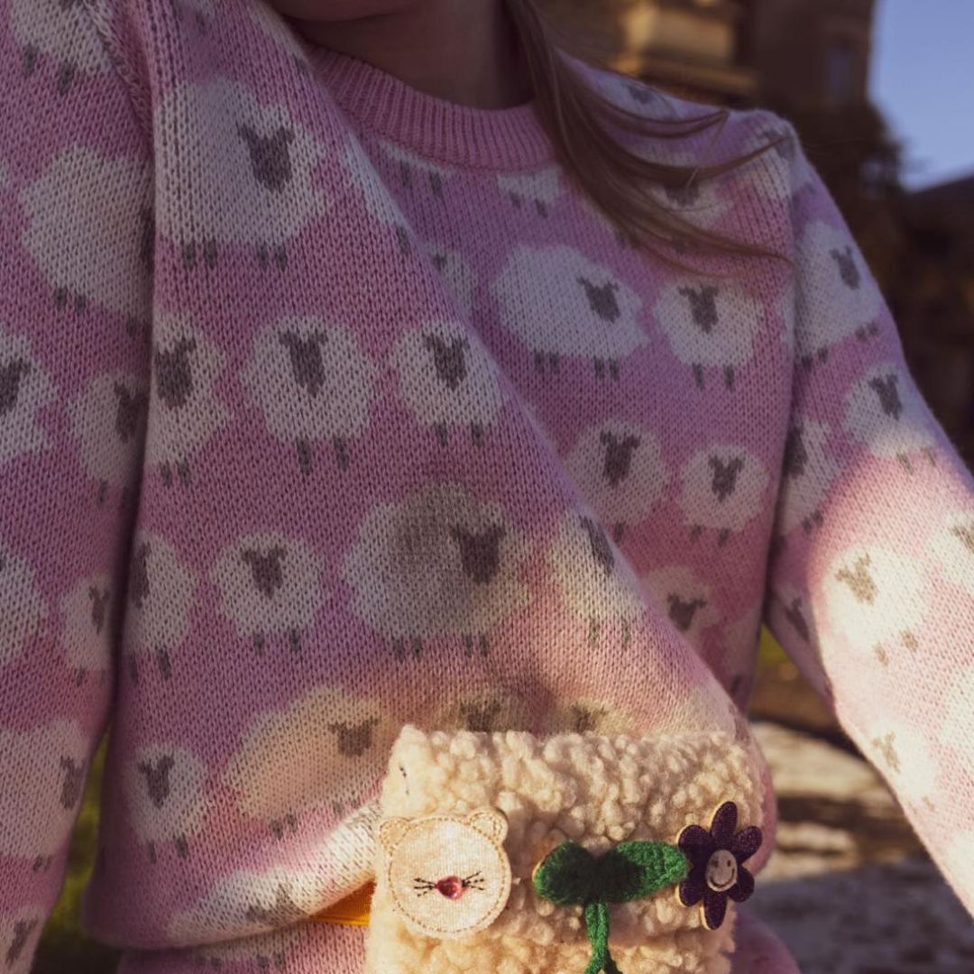 How to Choose Quality Knitwear for Children: A Parent's Guide.