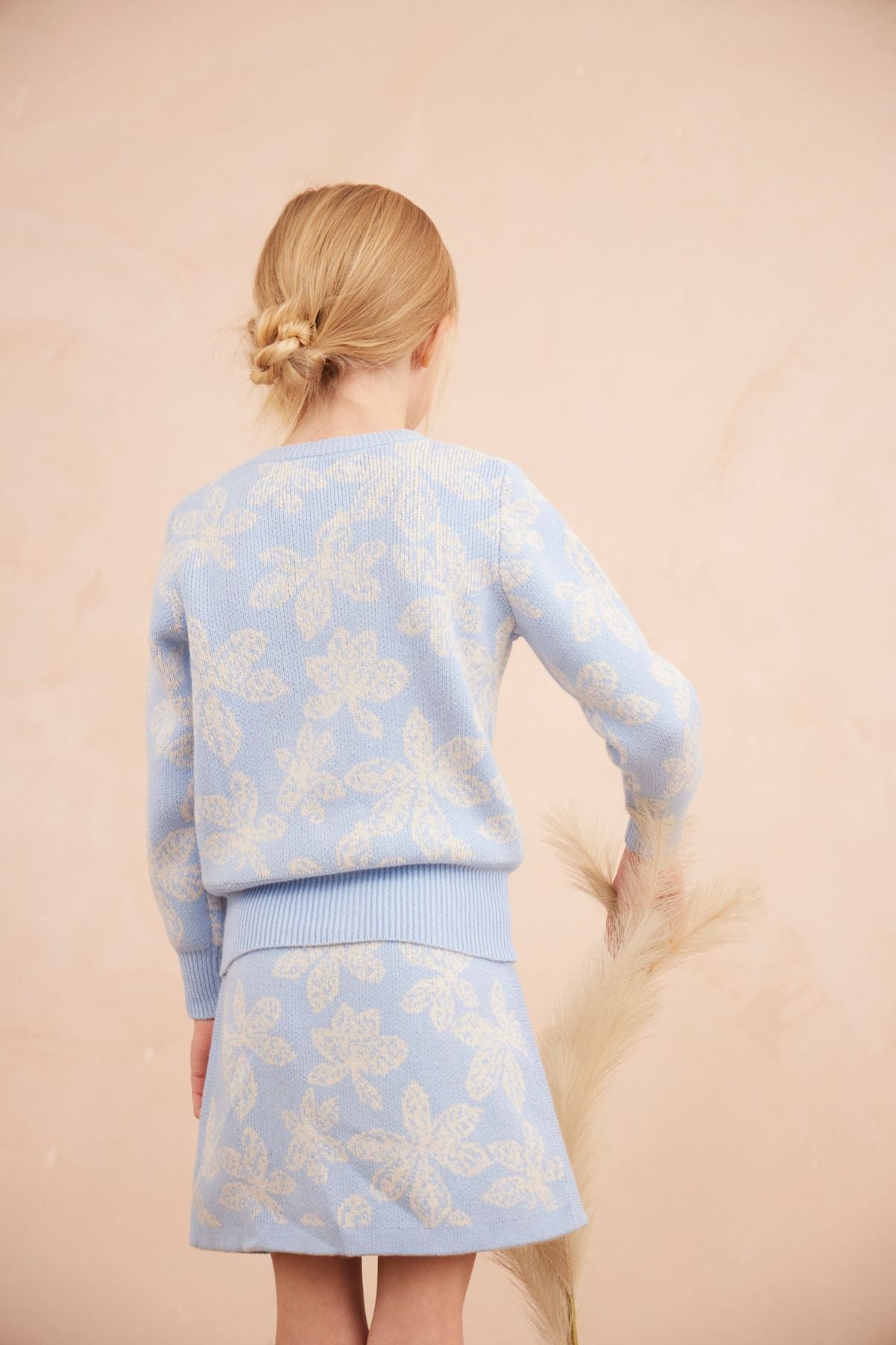 Chestnut Leaves Cardigan | Sky