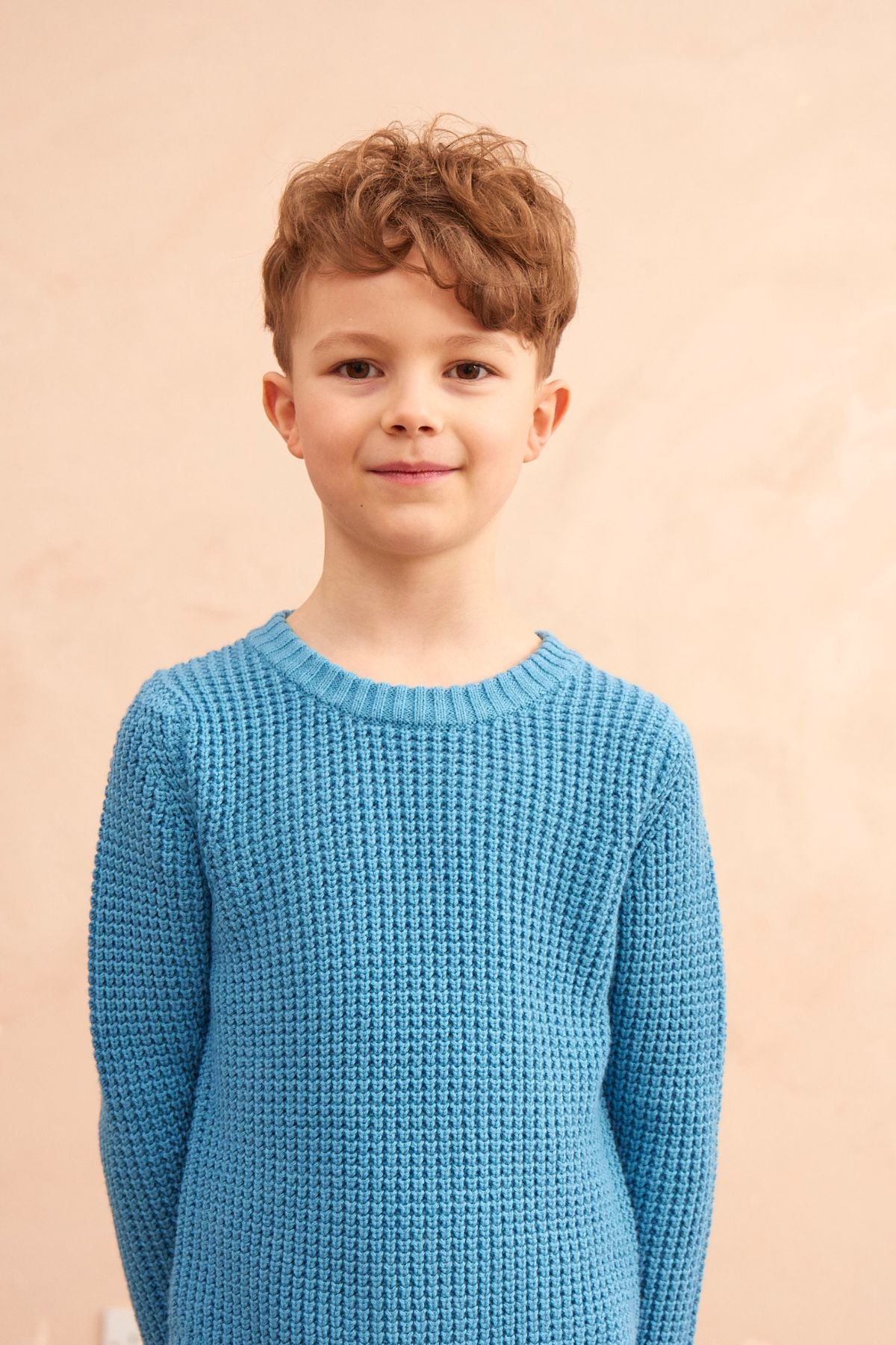 Waffle knit jumper in Iceland Blue in organic cotton cashmere, front view