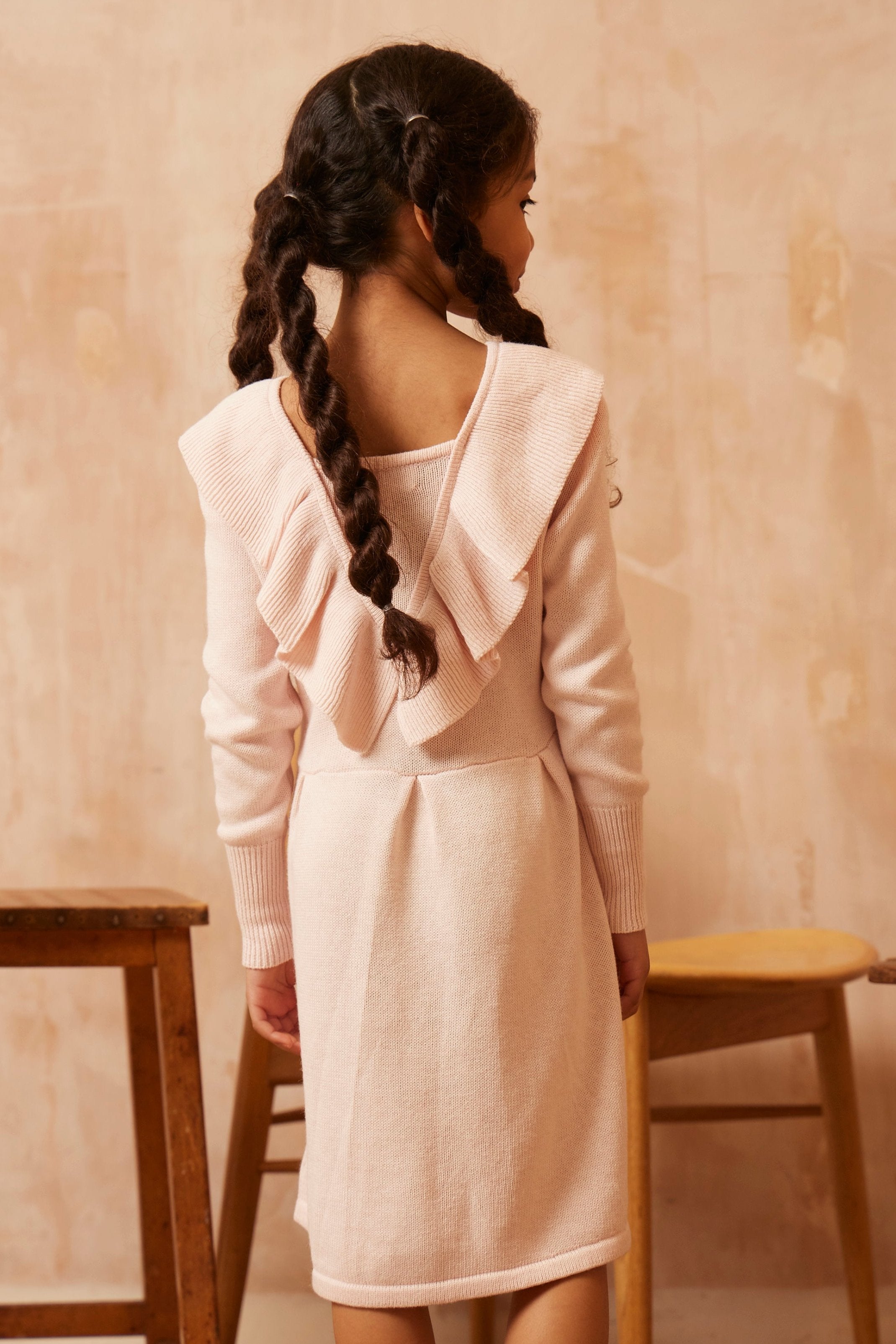 aw24-ruffled-dress-blush