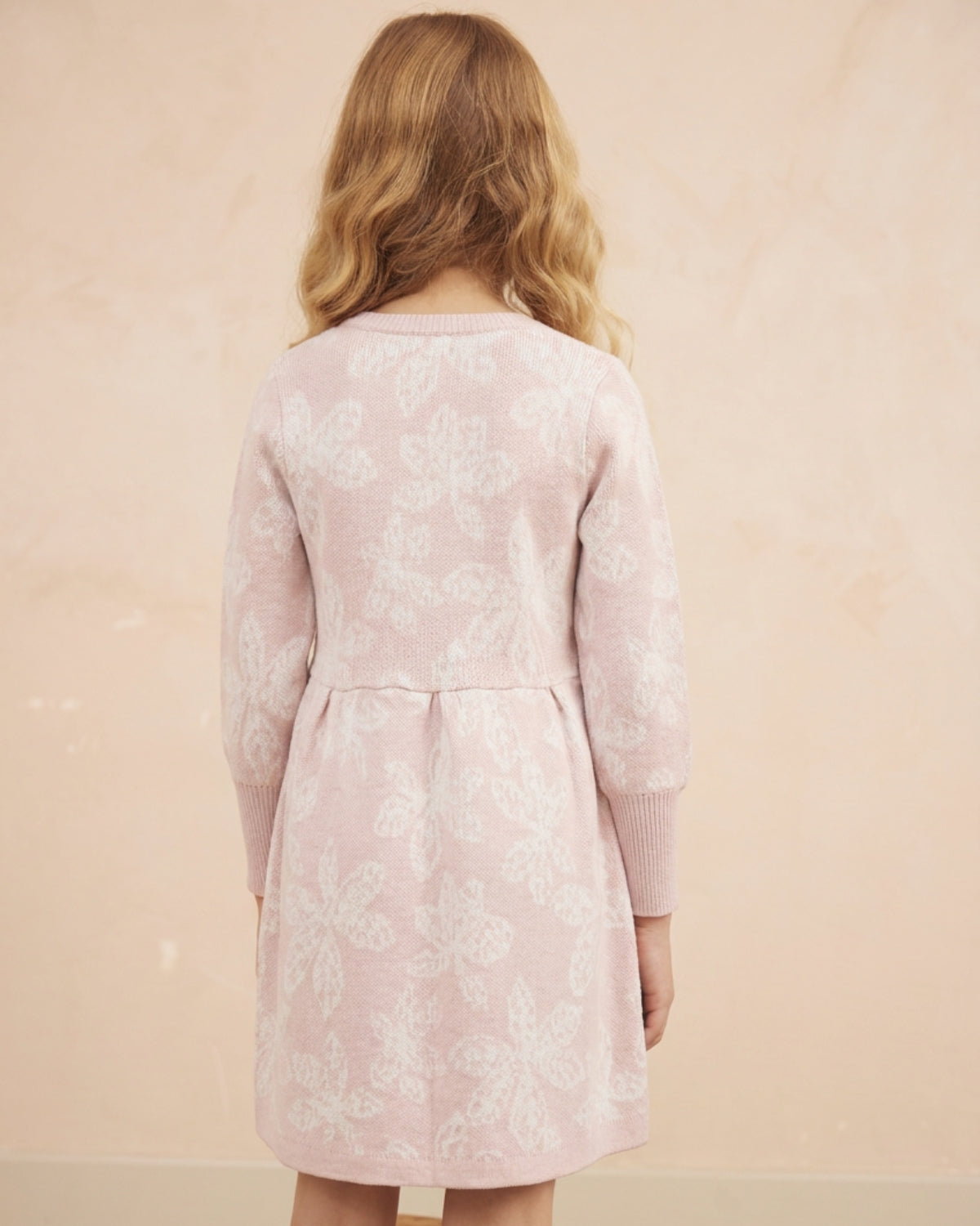 AW26 Lifestyle — image 82 of 85